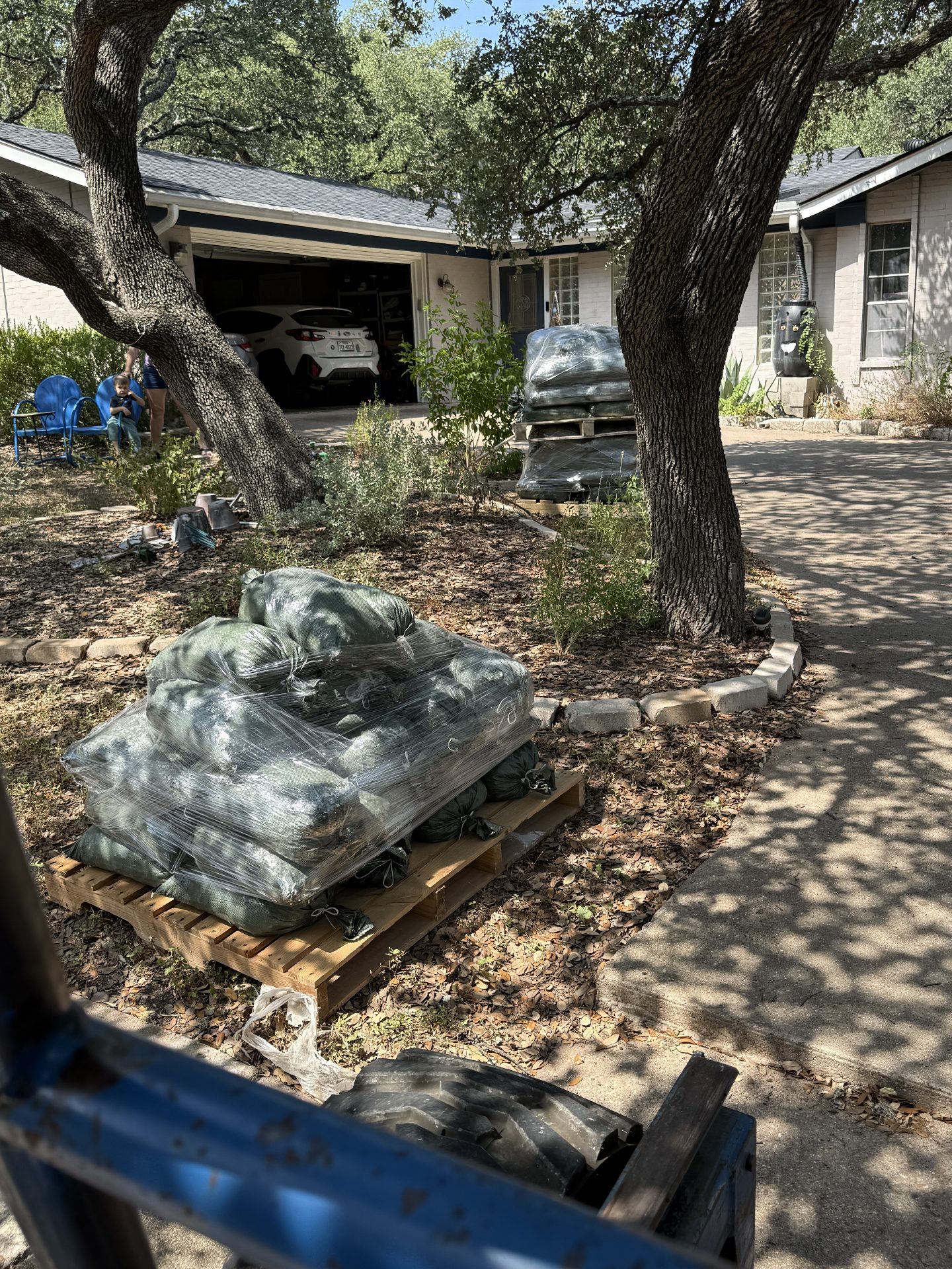Driver's photo of 3/4" x 1" River Rock (40lb. bag) in Austin