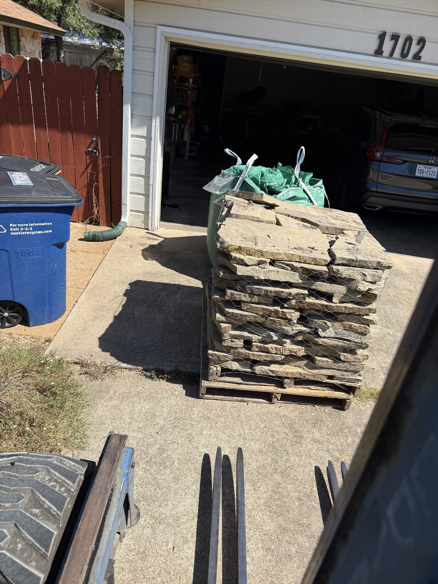 Driver's photo of Oklahoma Flagstone in Austin
