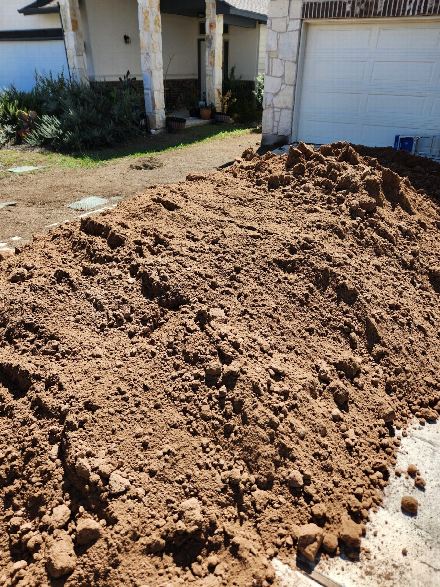 Driver's photo of 5 yards of Sandy Loam in Leander