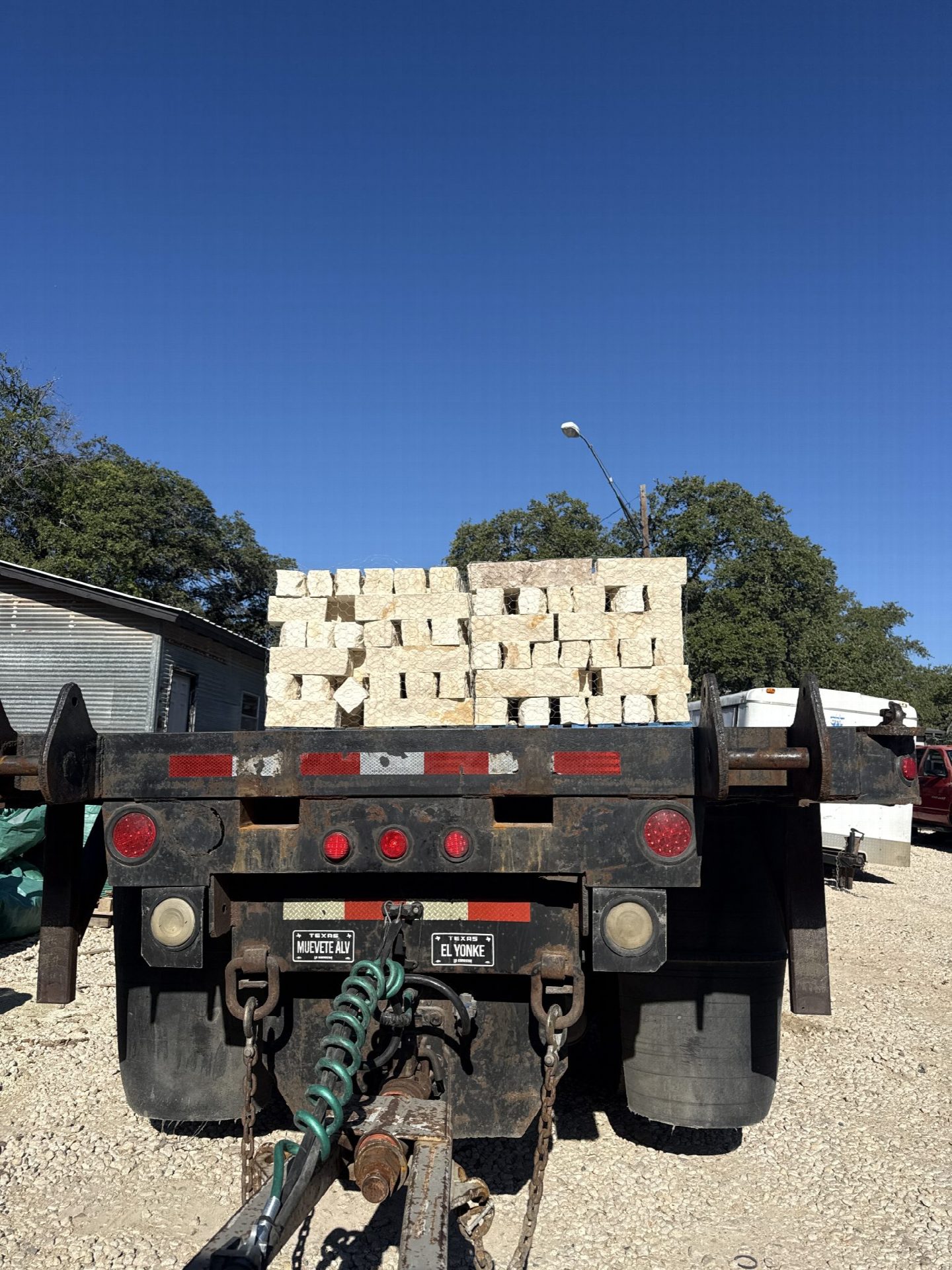 Driver's photo of 6"x6" White Limestone Chop Blocks in Austin