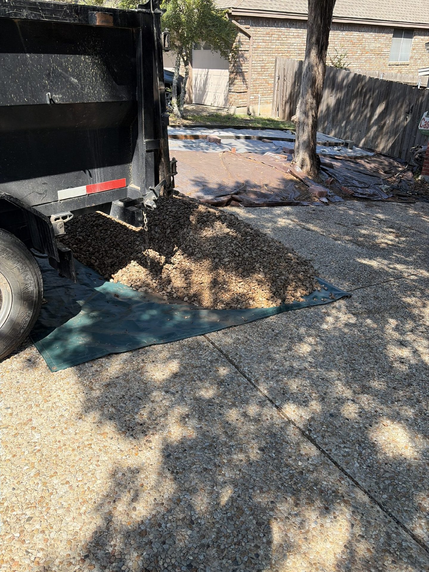 Driver's photo of 2 yards of 3/4"x 1'' Washed River Gravel in Austin