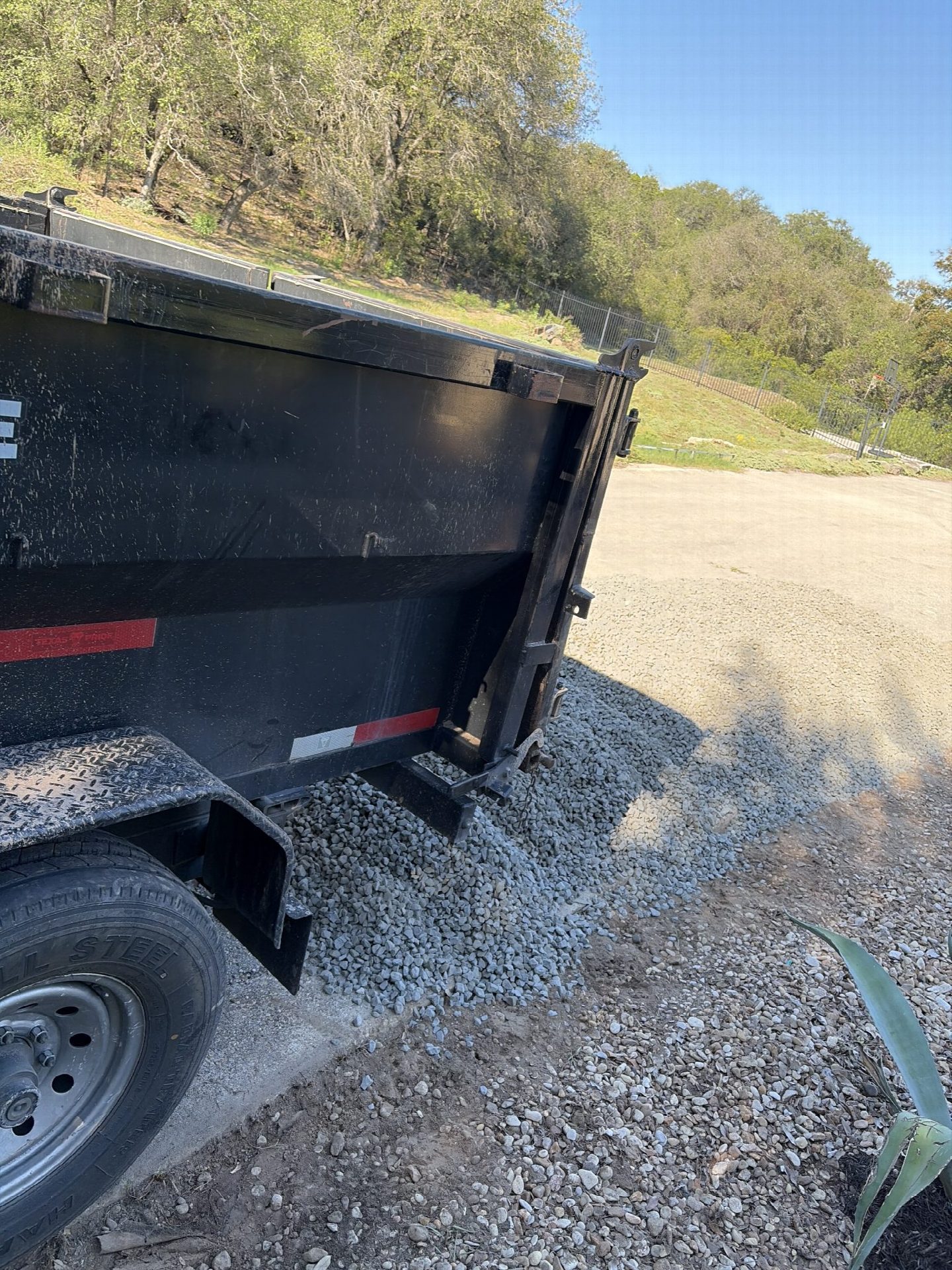 Driver's photo of 5 yards of 1" Black Star Gravel in Austin