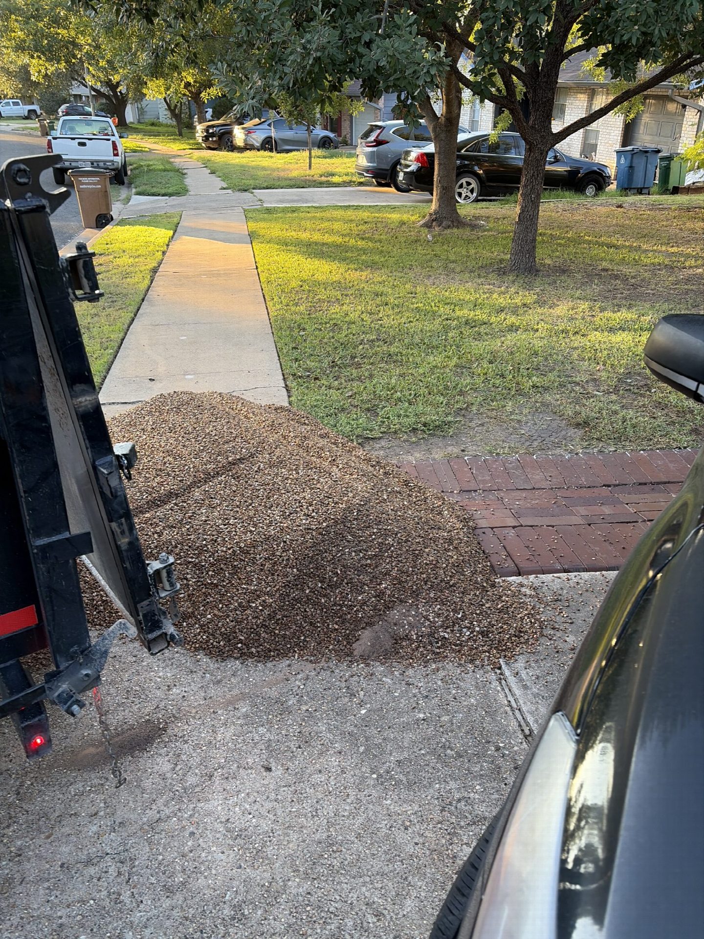 Driver's photo of 1 yard of 3/8" Pea Gravel in Austin