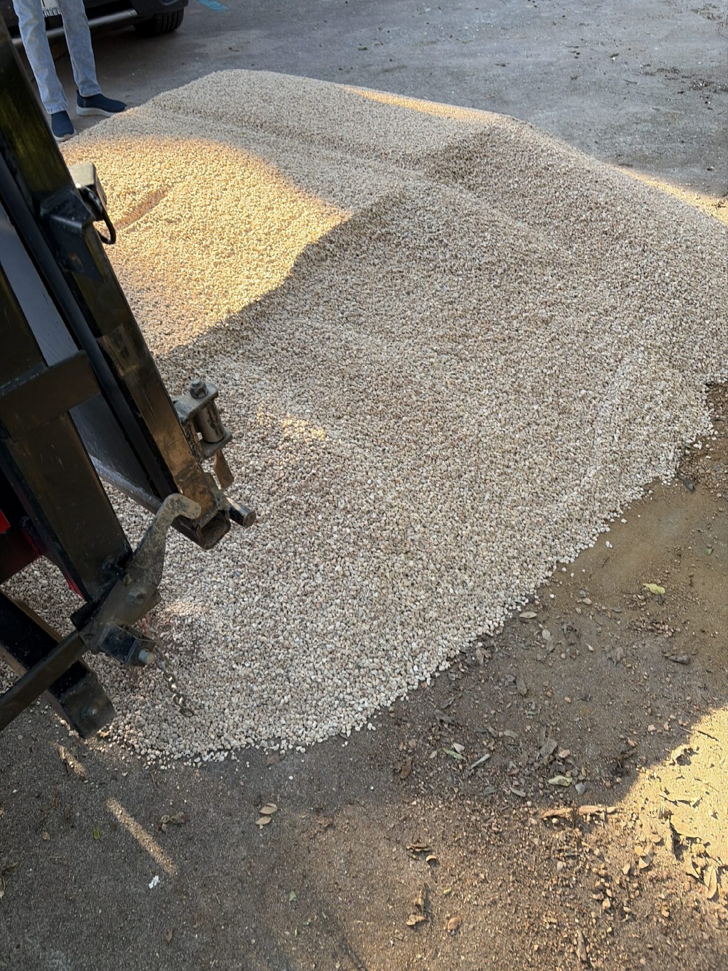 Driver's photo of 3 yards of 3/8" Limestone Screenings in Austin