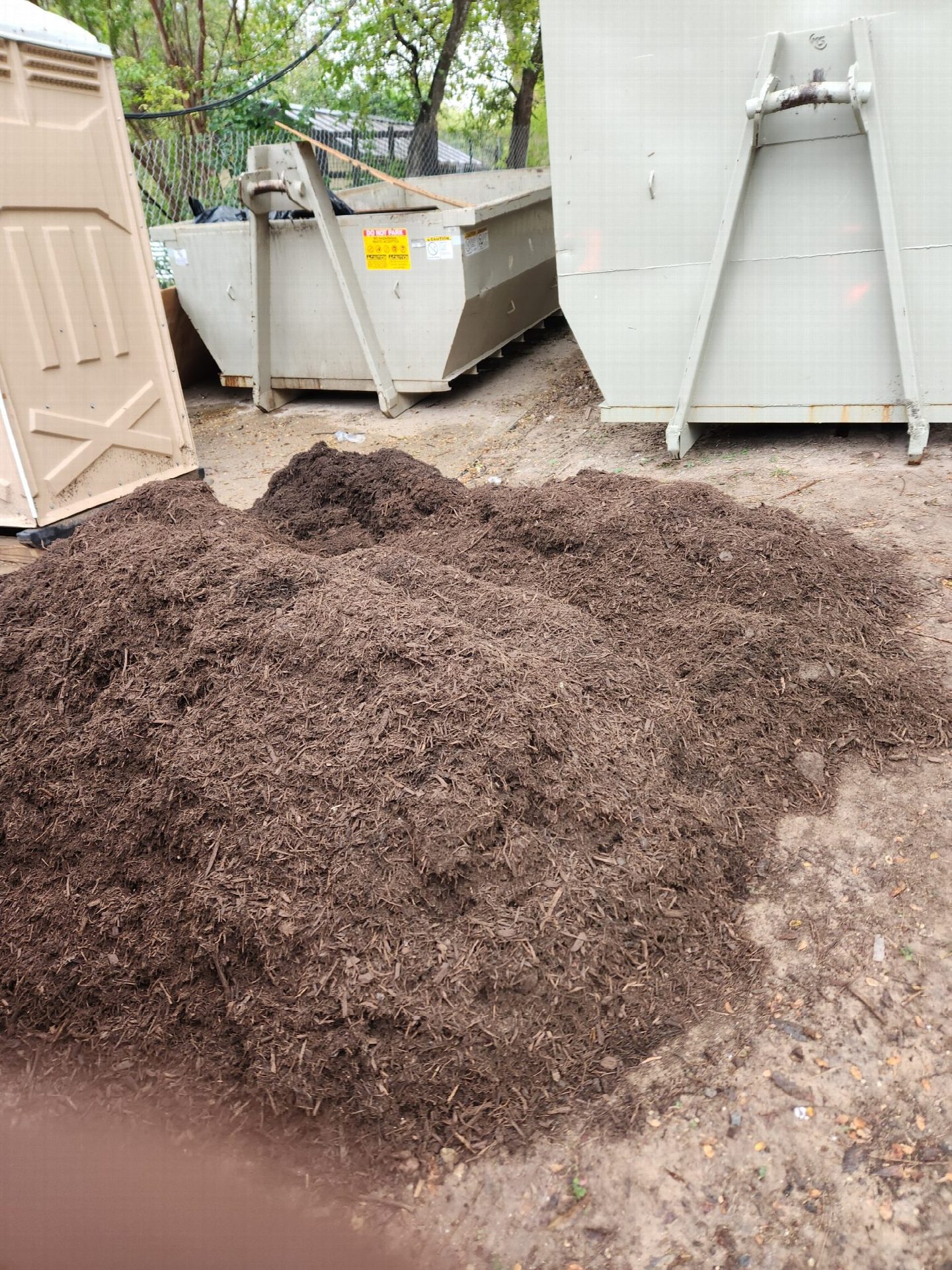 Driver's photo of 2 yards of Texas Cut Mulch in Austin