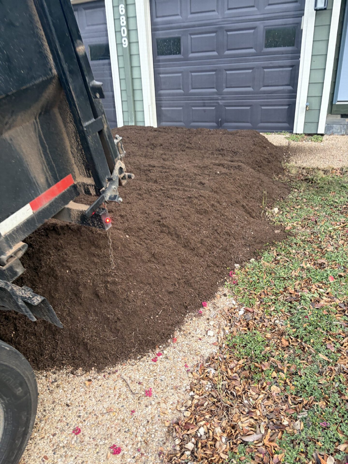 Driver's photo of 4 yards of Organic Compost in Austin