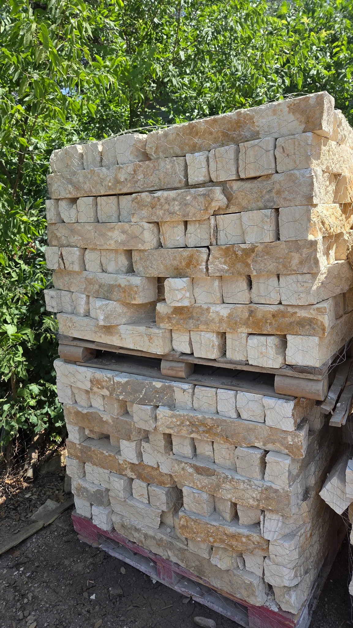  4"x6" Nicotine Limestone Chopped Blocks