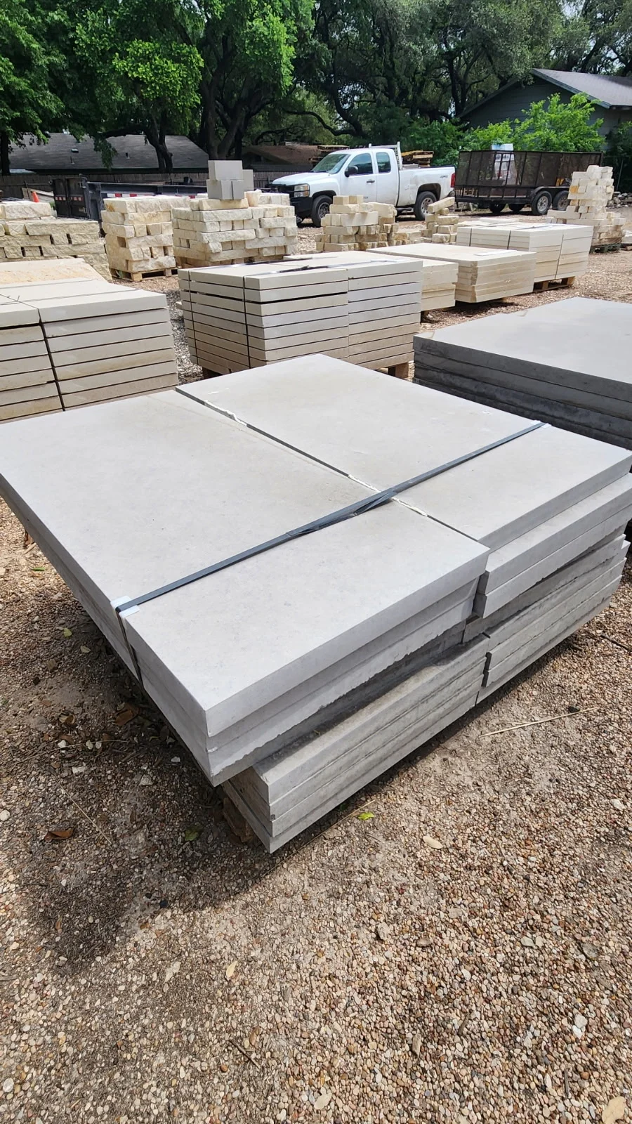 4'x1' Charcoal Lueder Pavers (2.25" thick)
