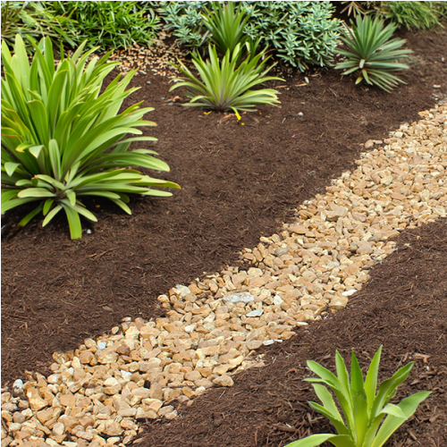 Hardwood Mulch thumbnail 4