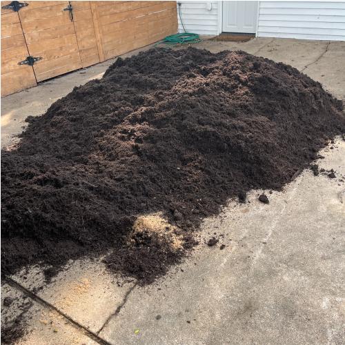 Hardwood Mulch thumbnail 6