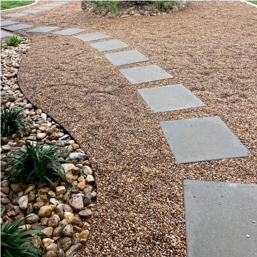3/8" Pea Gravel thumbnail 8