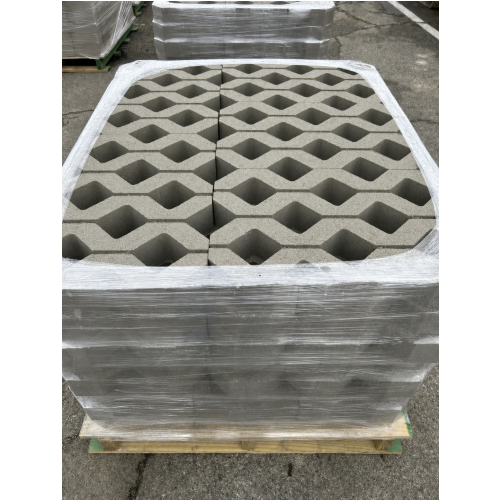 Grasstone II Concrete Grass Pavers thumbnail 1