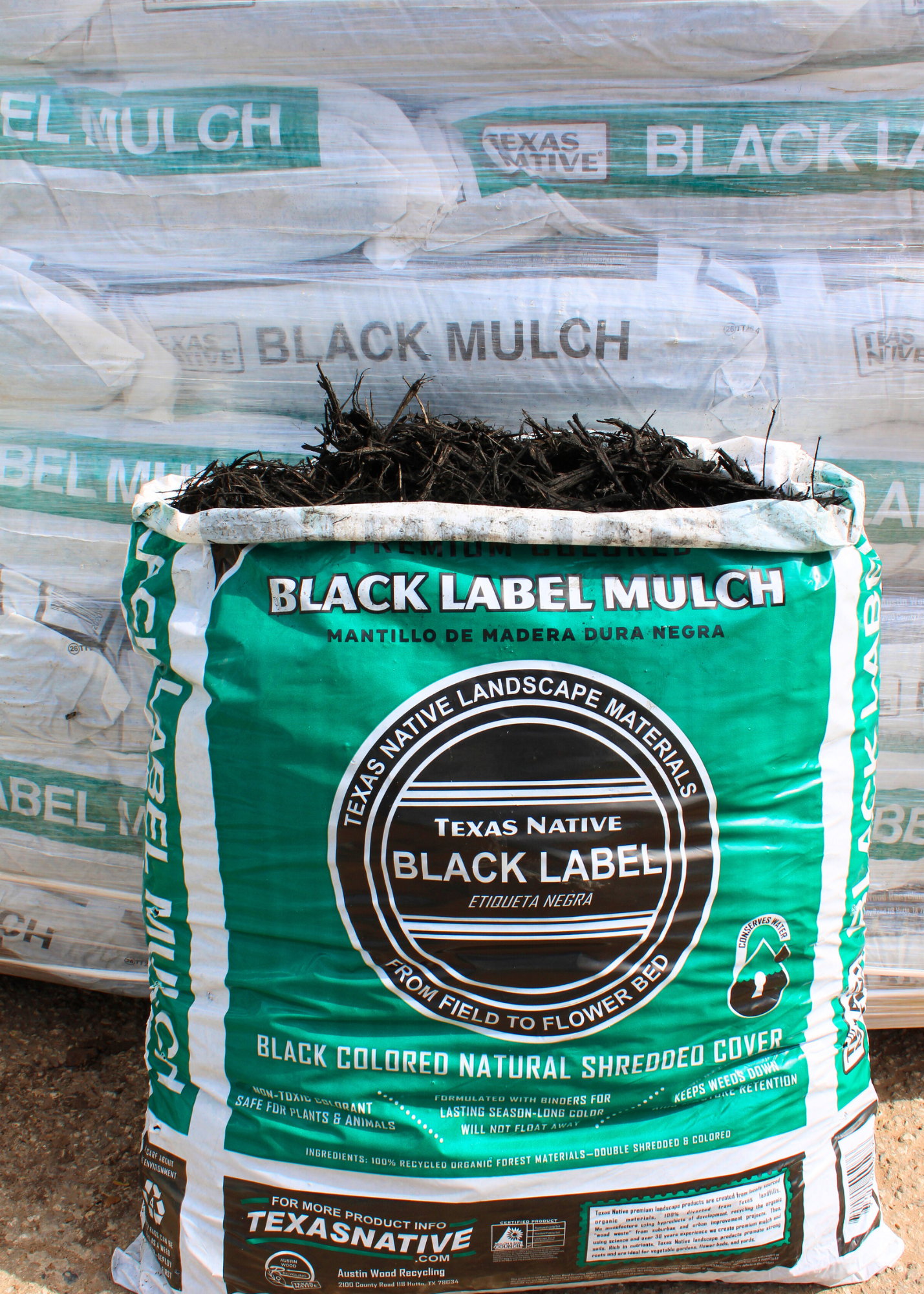 Bagged Black Dyed Mulch